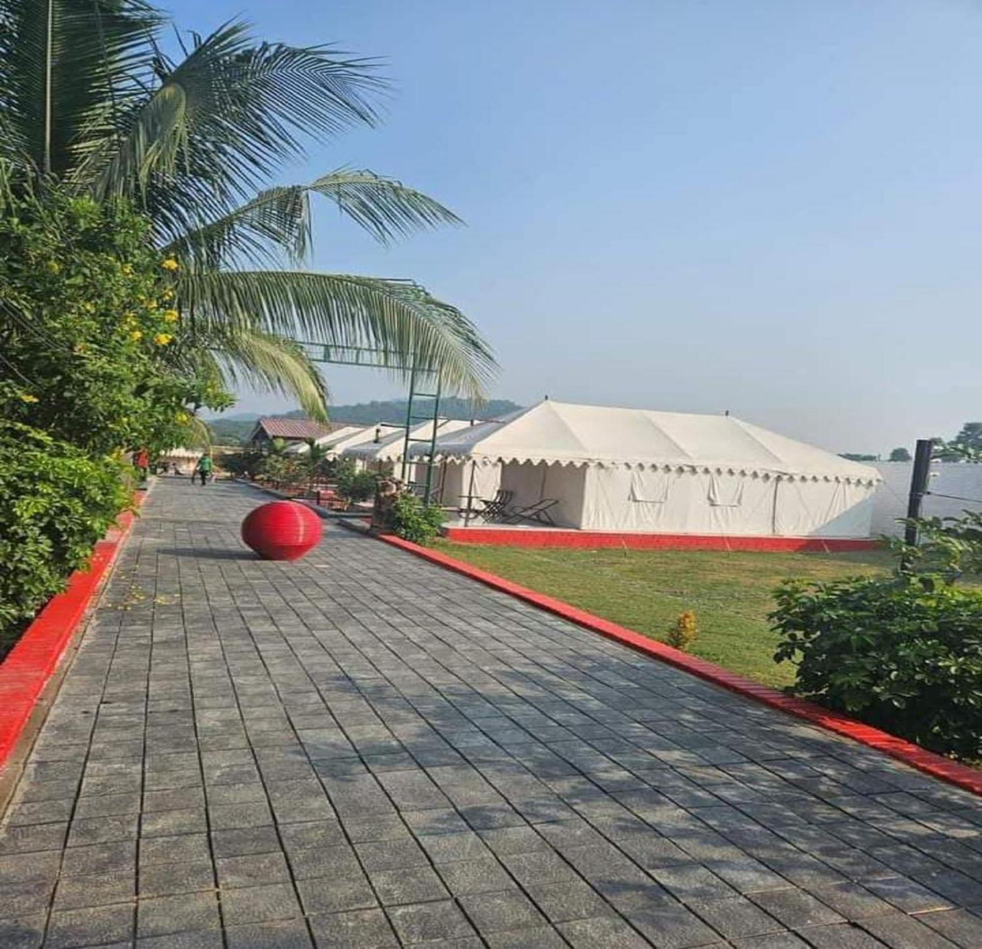 Green Point - Hotels And Resorts In Angul Exteriör bild