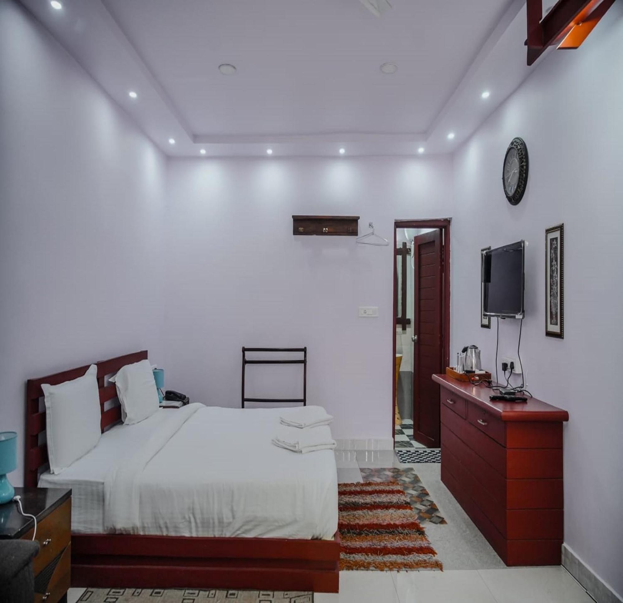 Green Point - Hotels And Resorts In Angul Exteriör bild