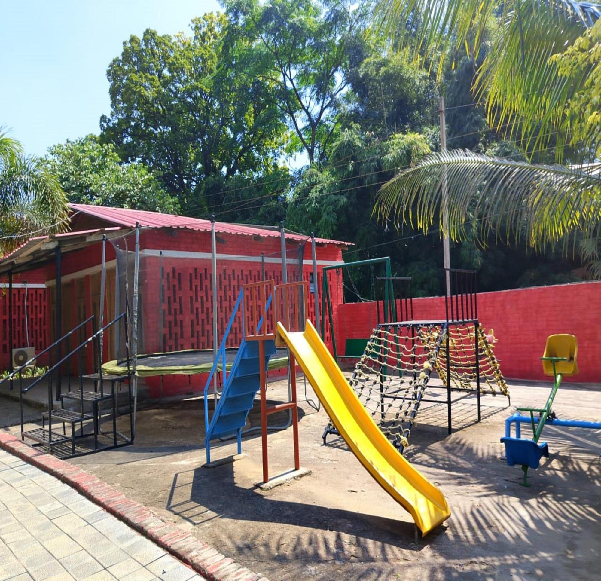 Green Point - Hotels And Resorts In Angul Exteriör bild
